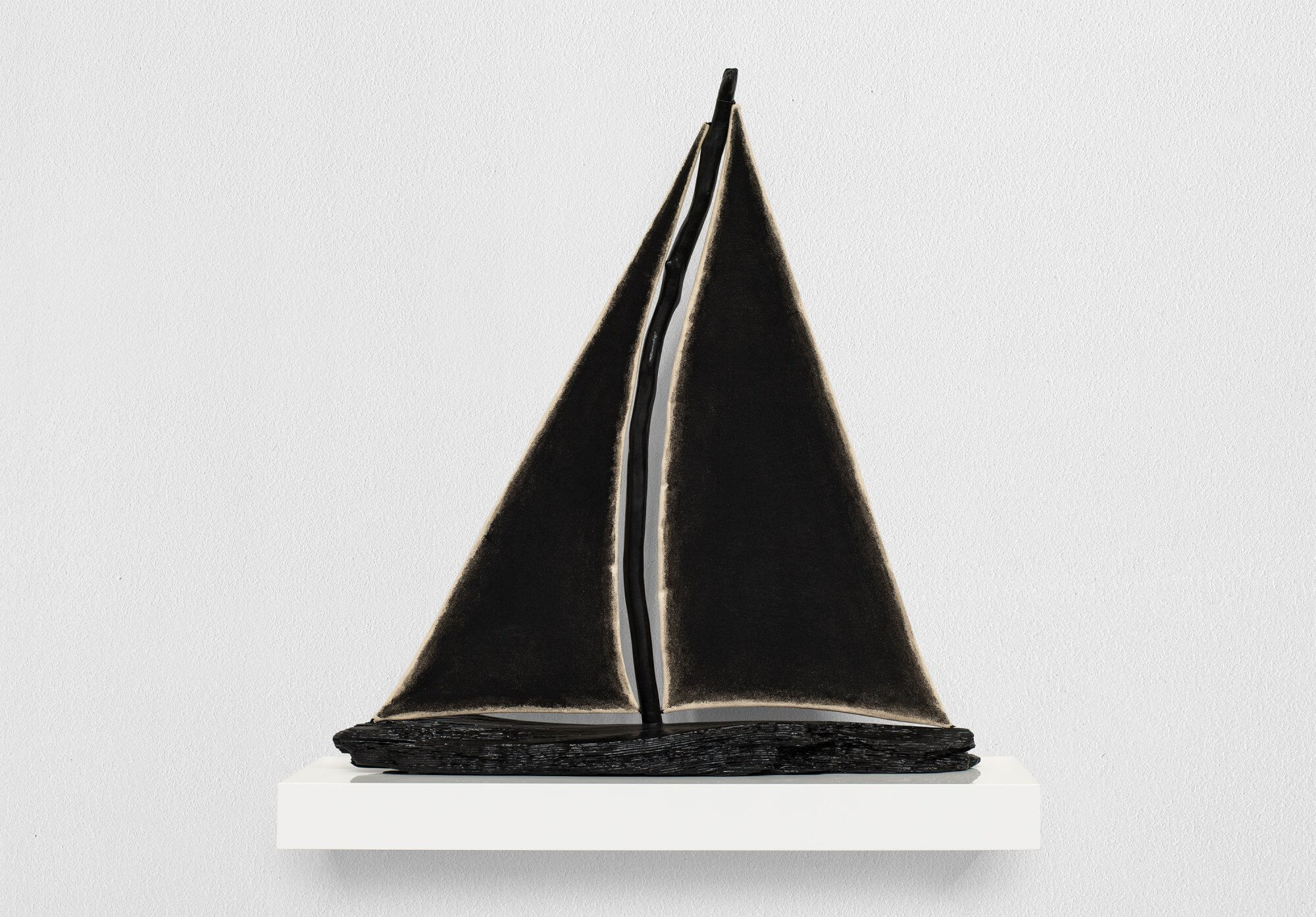 helm | UGO RONDINONE